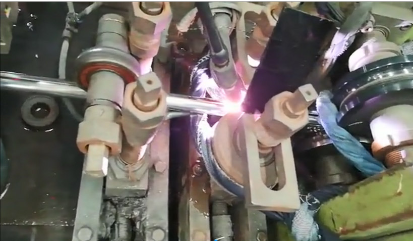 316L不锈钢制品管生产要点——焊接.jpg